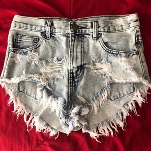 Light Wash High Waisted Shorts!